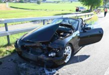 Jonschwil: Frontalkollision nach Überholmanöver