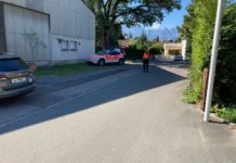 Zusammenprall zwischen Auto und E-Bike