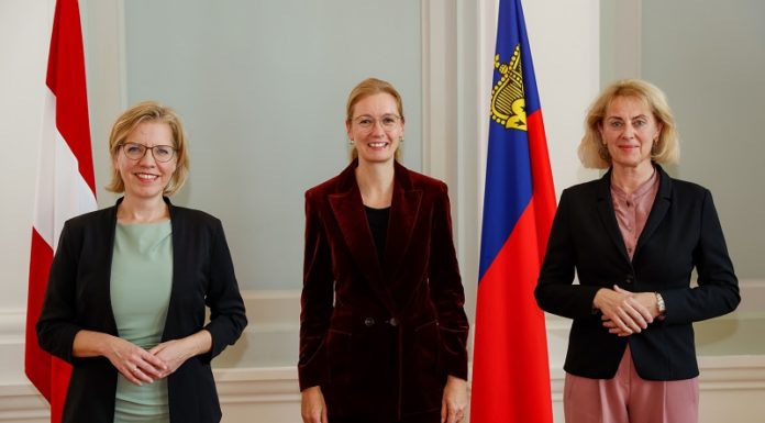 Ministerin Gewessler zu Besuch in Vaduz