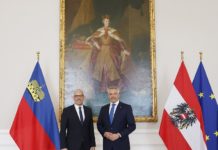 Risch zum Arbeitsgespräch bei Kanzler Nehammer