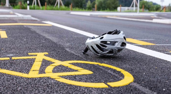 Staad: Kollision zwischen Auto und E-Bike