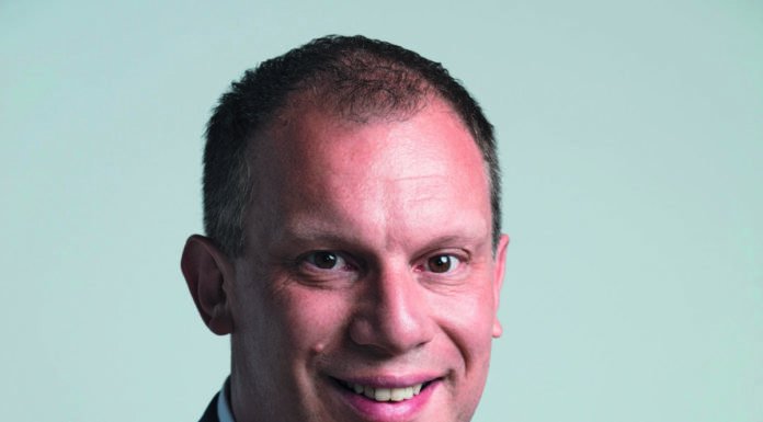 AK Digital Media: Technischer und sprachlicher Allrounder