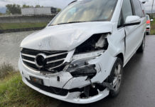 Verkehrsunfall auf der Rheinbrücke