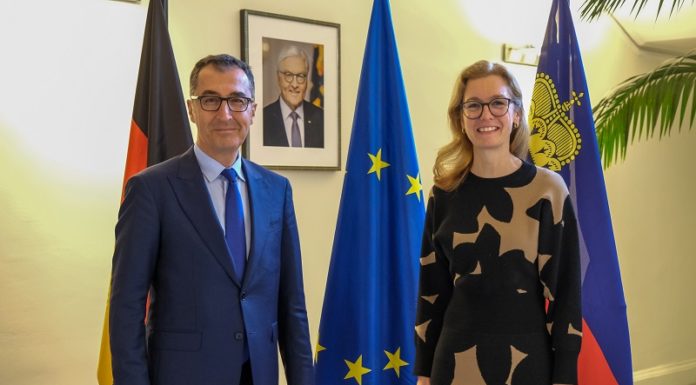 Reg. Stv. Monauni trifft Minister Özdemir in Berlin