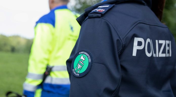 Asylbewerber bedroht Frau mit Messer