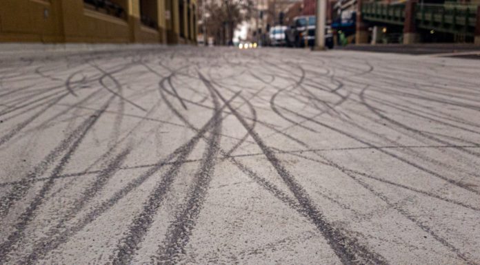 Leserbrief: Schwere Autos – mehr Lärm und mehr Feinstaub