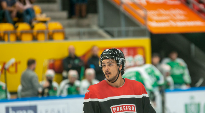 Vertragsverlängerung mit kanadischem Defensivkünstler