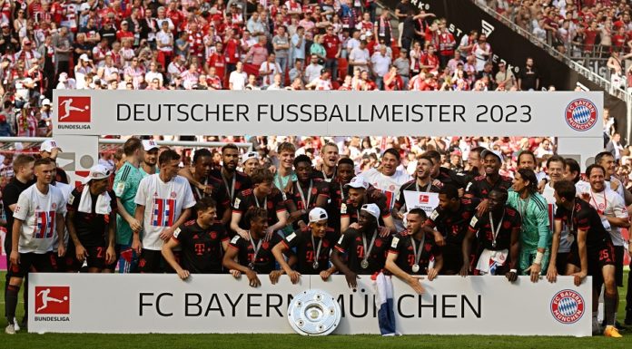 Bayern holt Titel in letzter Minute