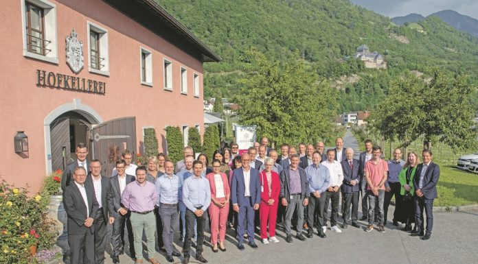 Die LGT feiert 46 Jubilare