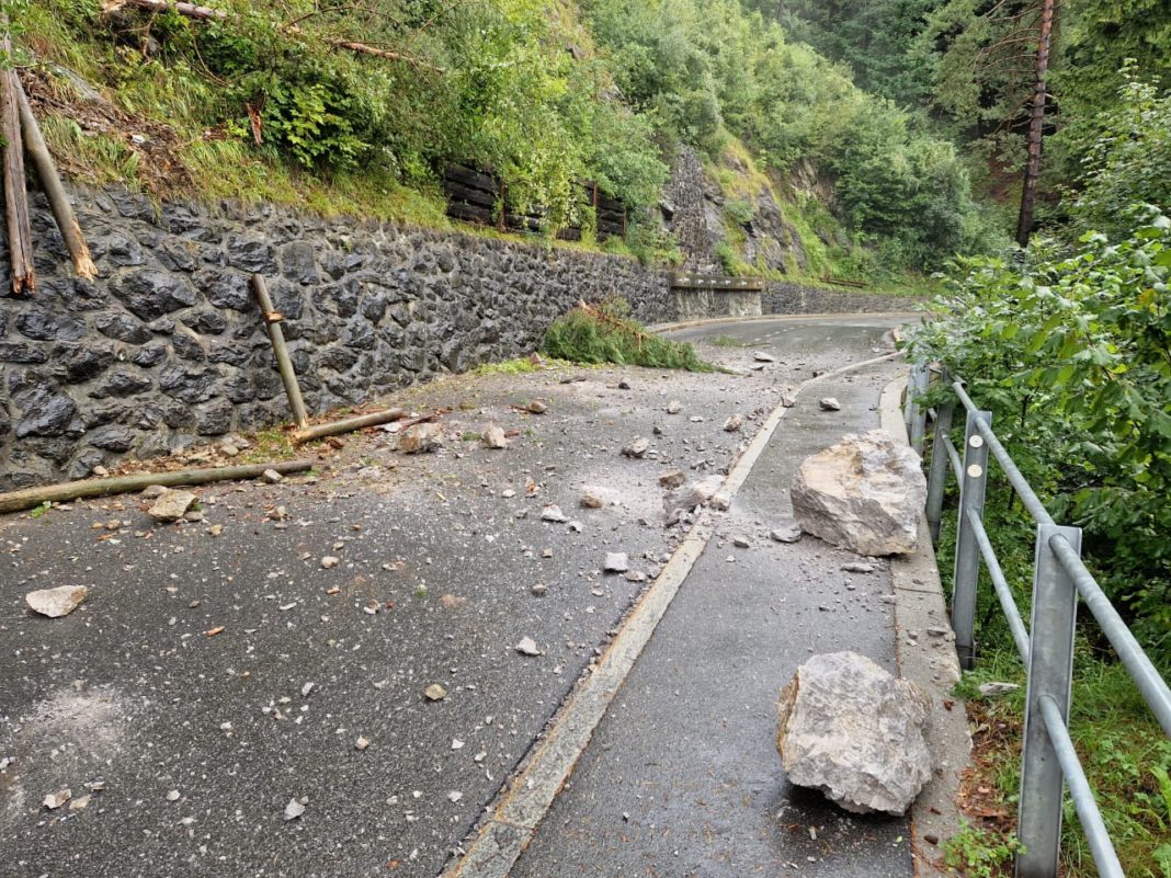 Felsabbruch Rotenbodenstrasse