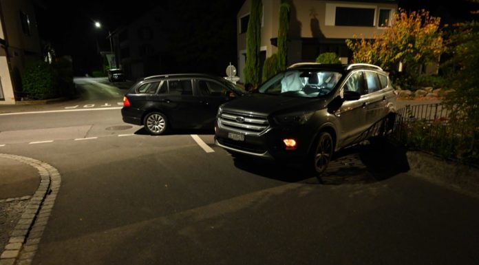 Balgach: Fahrunfähig und ohne Führerausweis Verkehrsunfall verursacht