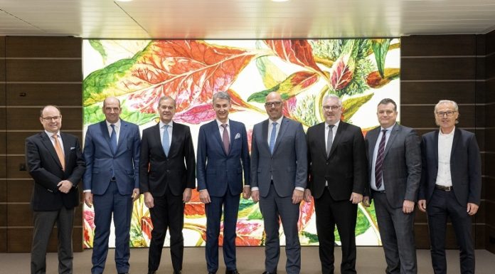 Gespräche zwischen Regierungschef und LGT
