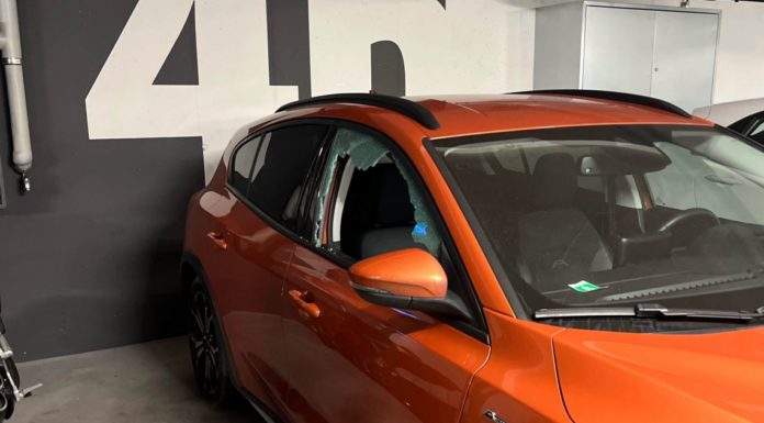 Sargans: Einbruch in mehrere Autos in Tiefgarage