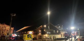 Brand in Neckar. Ein Mann wurde verletzt und ins Spital gebracht. Foto: KPSG