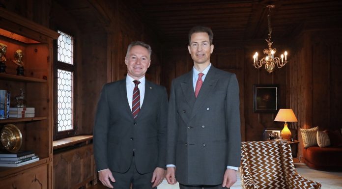 Botschafterinnen und Botschafter akkreditiert