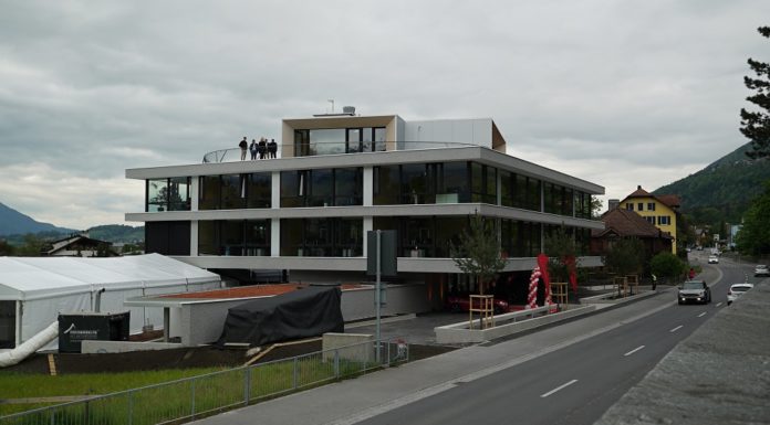 Schaan: Eröffnungsfeier des neuen Bürogebäudes von Gasser Partner