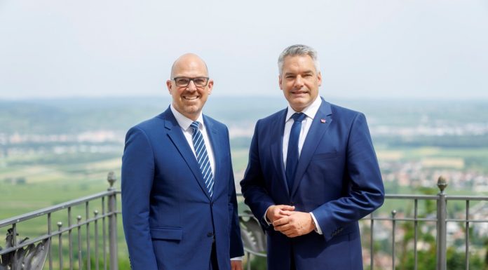 Regierungschef Daniel Risch am Europa-Forum Wachau