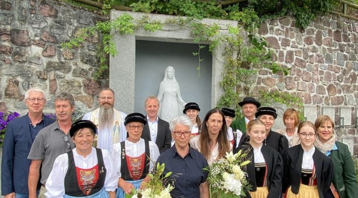 Triesenberg: Marienstatue eingeweiht