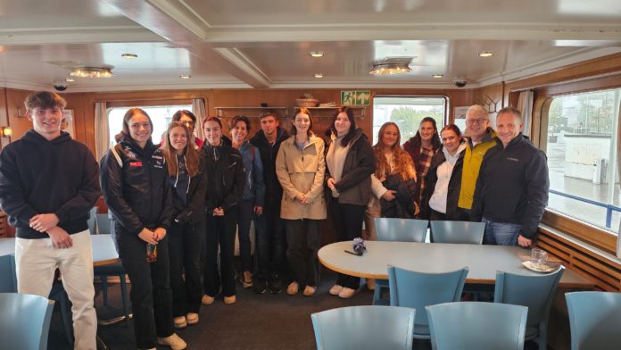 24_Jungbürgerausflug Gruppe