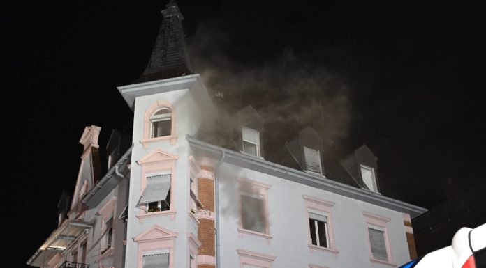 Schwer verletzte Frau nach Wohnungsbrand