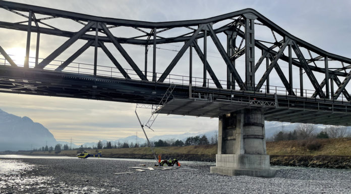 Arbeiter stürzte acht Meter in die Tiefe
