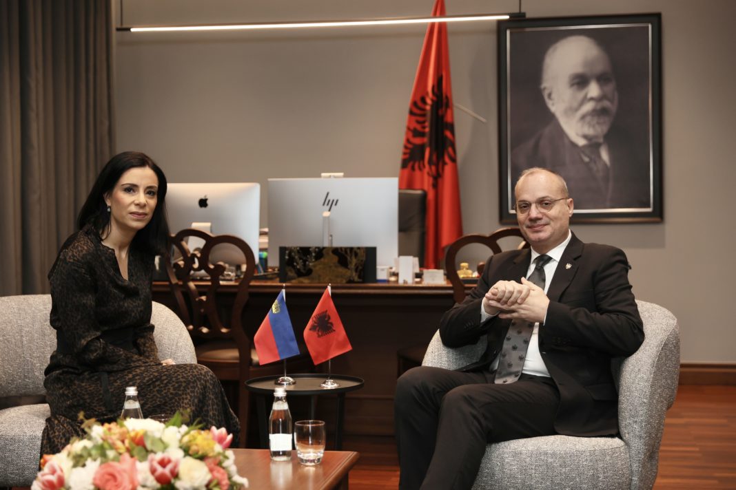 20250213-fotos-albanien-hasler-hasani