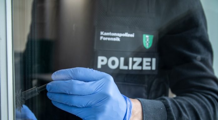 Einbruch in Buchser Geschäft
