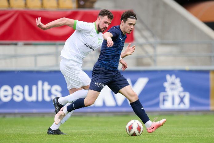 Deniz Mujic Ruggell gegen Fabio Antonio Luque Notaro. Foto M.Z,