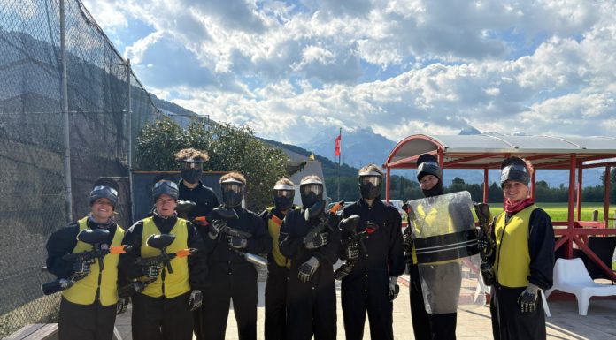 Skischuhe aus- Laufschuhe an!