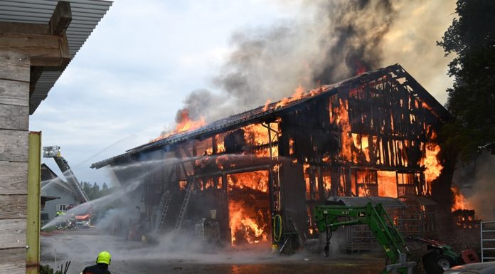 Brand einer Scheune mit grossem Schaden