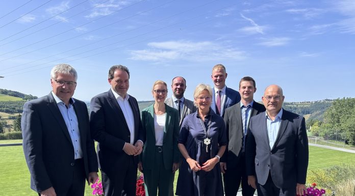 Generationenwechsel auf Bauernbetrieben