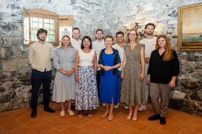 LPC, 100 Tage Regierung