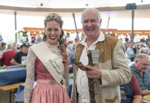 Winzer am Eschnerberg feiern das 13. Winzerfest