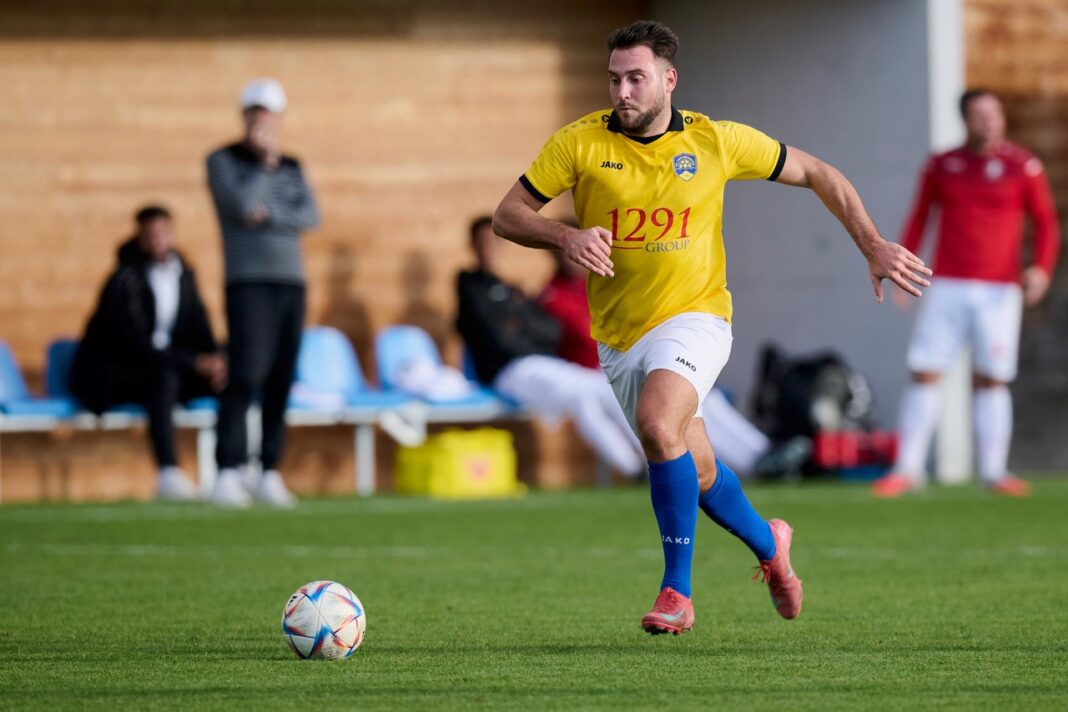 Cédric Chevalley, 3-3 gegen Chur II, am 11.10.2025. Michael Zanghellini