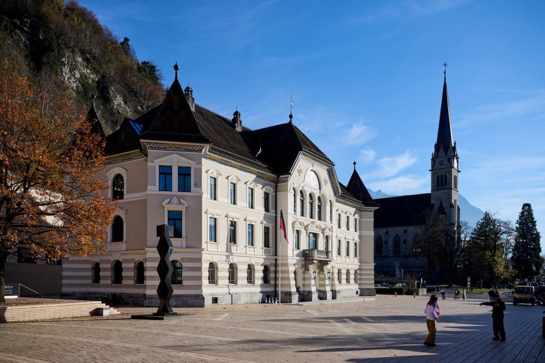 Regierungsgebäude Nov.2025