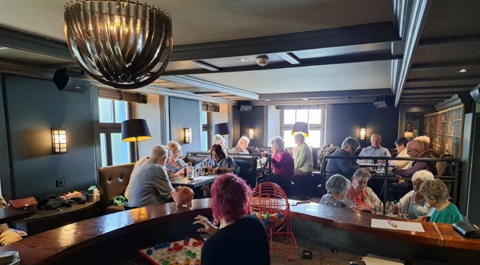 Bingo, Bier und Bar-Revival: Die Räbabar lebt wieder!