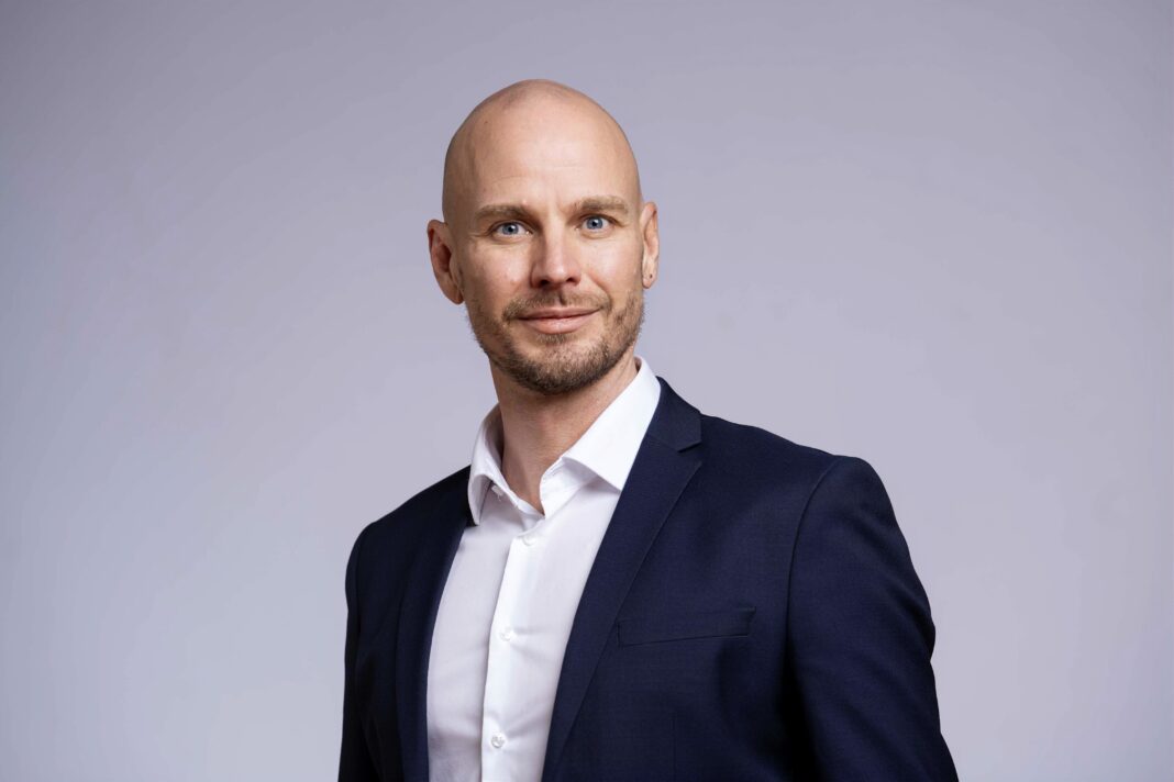 RyffelFabian_SpitaldirektorGrabsAltstätten_HOCH