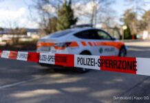 Junger Mann mit Messer schwer verletzt!