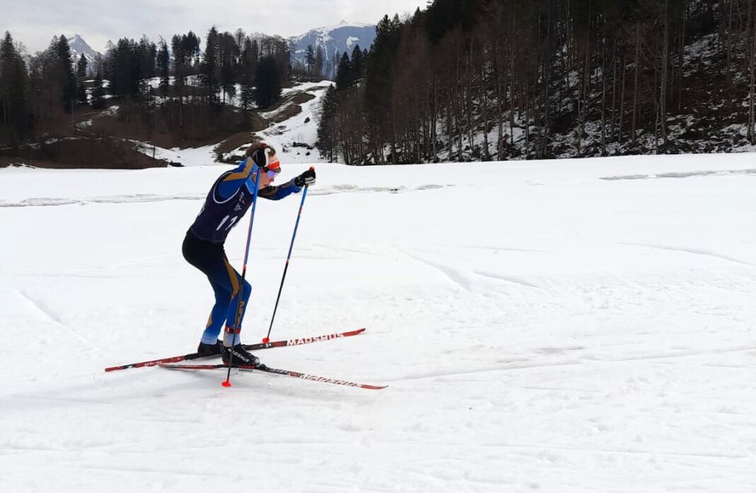 Luca Loser in Action