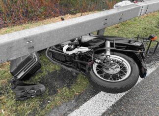 Selbstunfall eines Motorradfahrers – schwer verletzt!