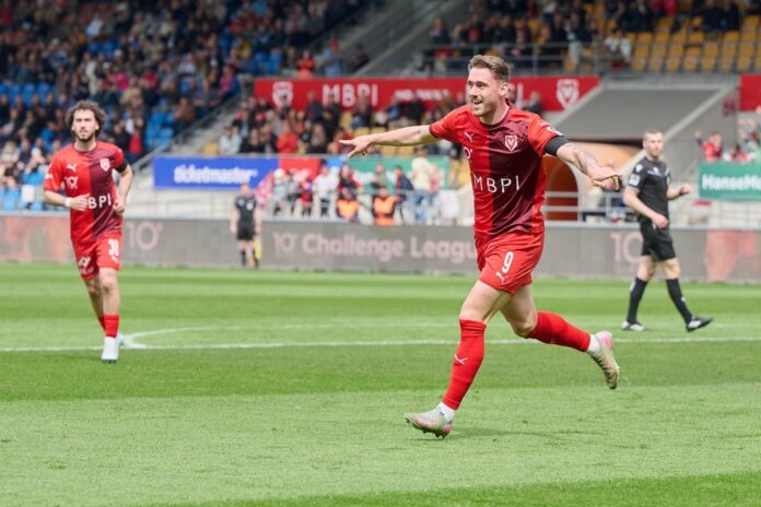 Marcel Monsberger nach dem 2-0, FCV-FCRapperswil 2-1, am 19.4.2024. M.Z.