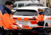 Vier verletzte Personen aufgefunden, zwei Schwerverletzte