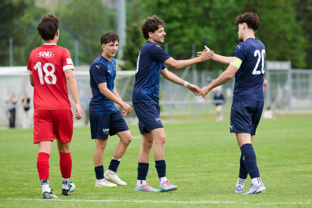 Armin Sehic FC Vaduz freut sich nach seinem Tor zum 4-1. Foto-Michael Zanghellini