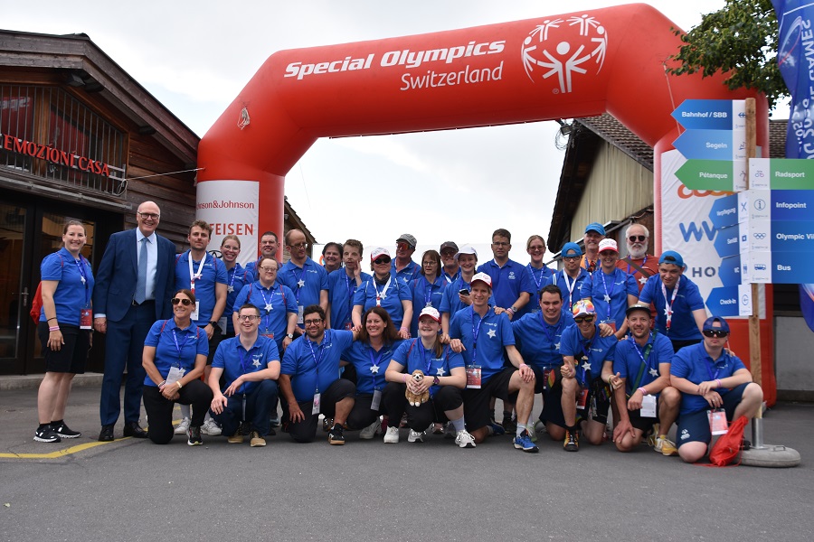 Special Olympics Liechtenstein mit dem Schweizer Bundesrat Martin Pfister und mit der Landtagsabg. ........ am 28.5.2026 in Zug.jpg