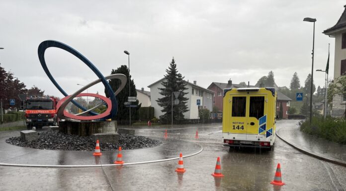 Wittenbach: Selbstunfall mit E-Bike – Fussverletzung