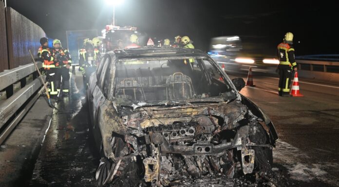 Bad Ragaz: Auto ausgebrannt