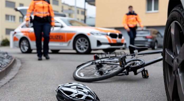 Marbach: E-Bike-Fahrerin lebensbedrohlich verletzt
