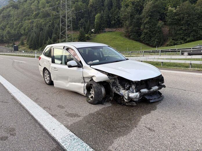 Mols_Auto_DUnfall (002)