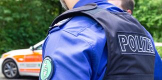Rebstein: Mann nach Diebstahl aus Autos festgenommen