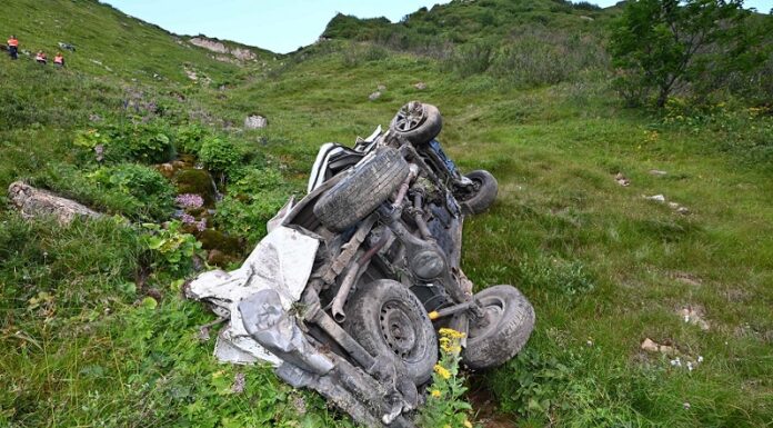 Verkehrsunfall fordert zwei Todesopfer